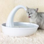 Fonte Bebedouro de Aço Inox com Fluxo Suave Silencioso Bivolt 2.3L - Gatos e Cães