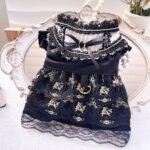 Saia Gótica Dourada para Gatos e Cães – Estilo Fashion Pet