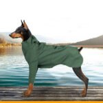 Capa de Chuva Refletiva com Furo para Guia para Cães – Verde Militar e Laranja